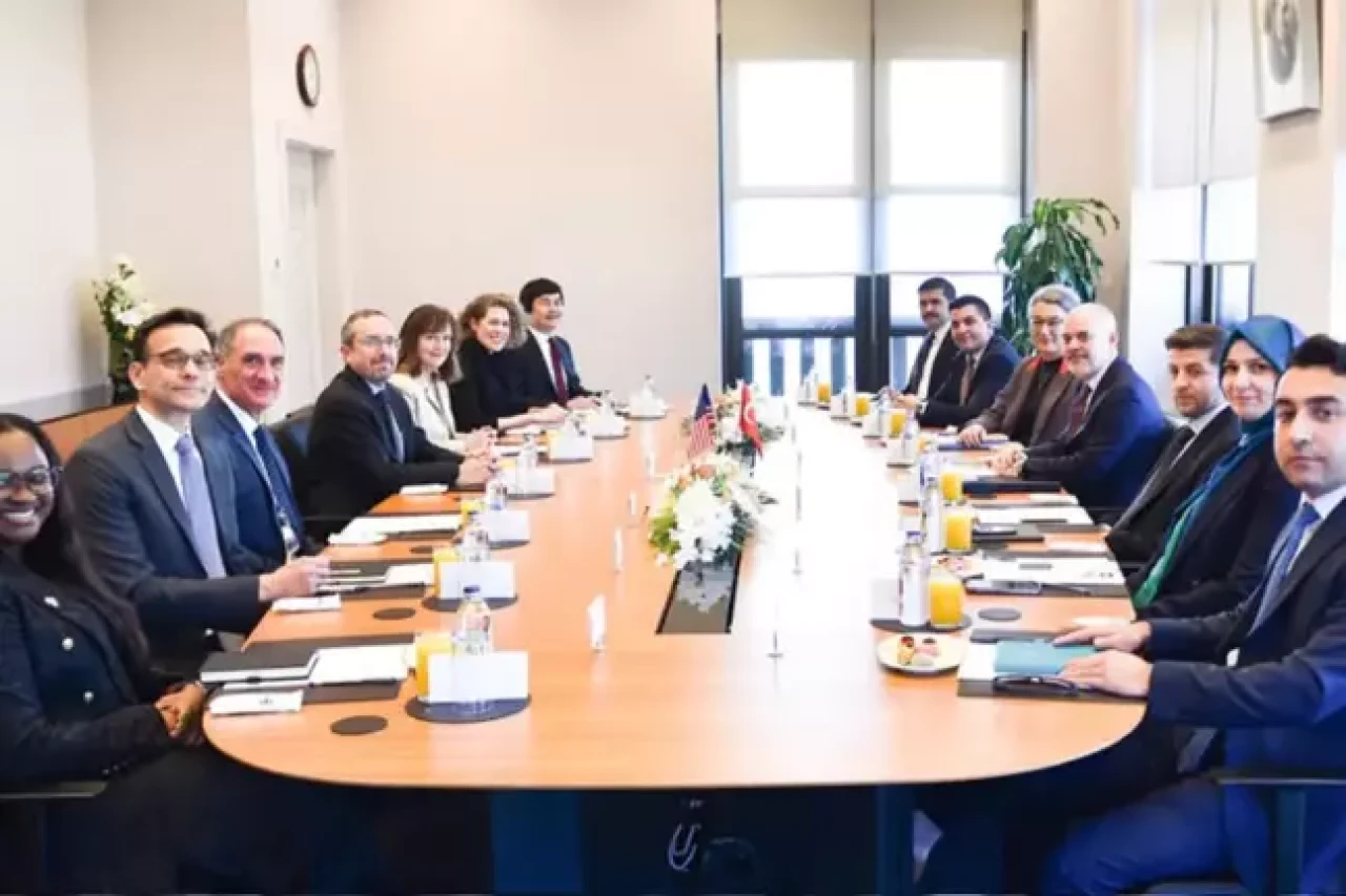 Cumhurbaşkanı Başdanışmanı Akif Çağatay Kılıç’tan kritik görüşme