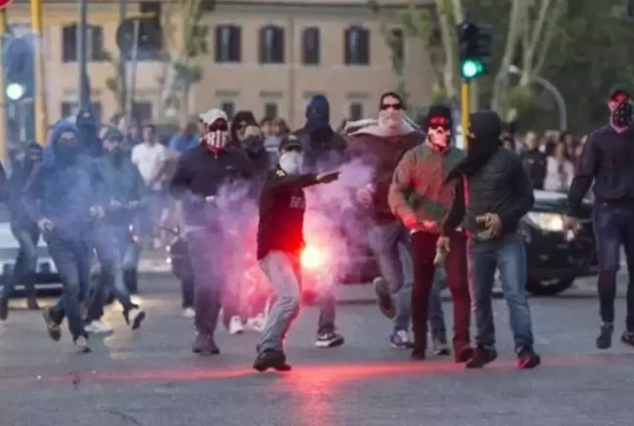 Dev maç öncesi bıçaklı kavga!