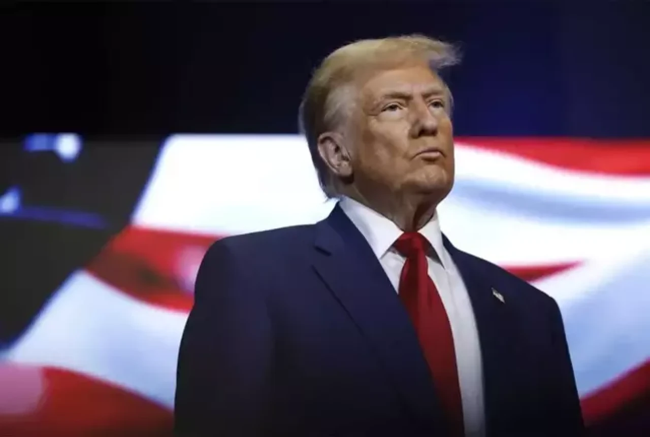 Donald Trump: "Faizlerin düşürülmesini istiyorum"