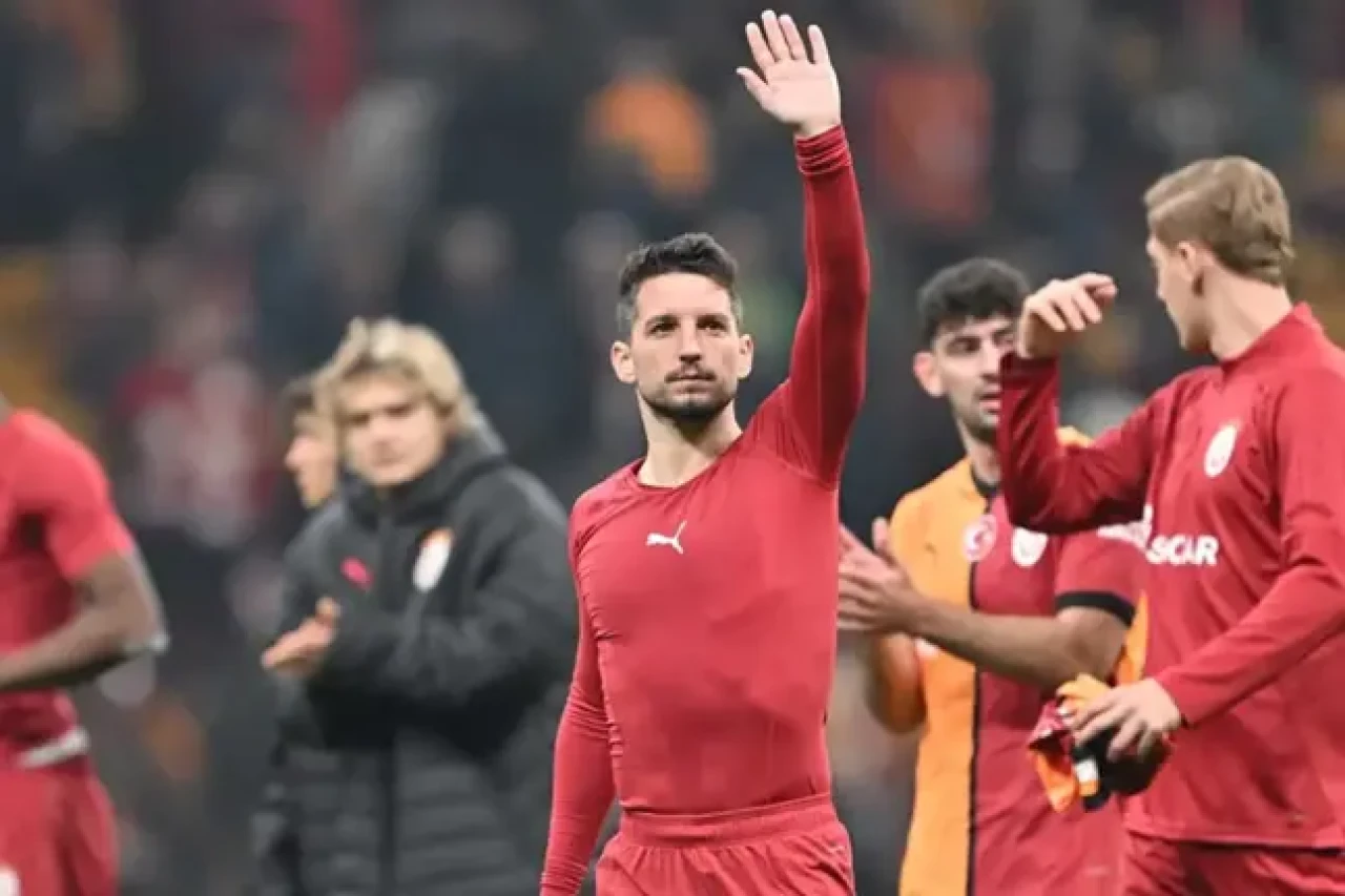 Dries Mertens UEFA Avrupa Ligi Tarihine Geçti!