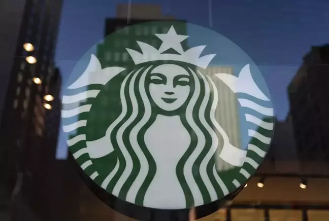 Starbucks'tan küçülme  kararı!