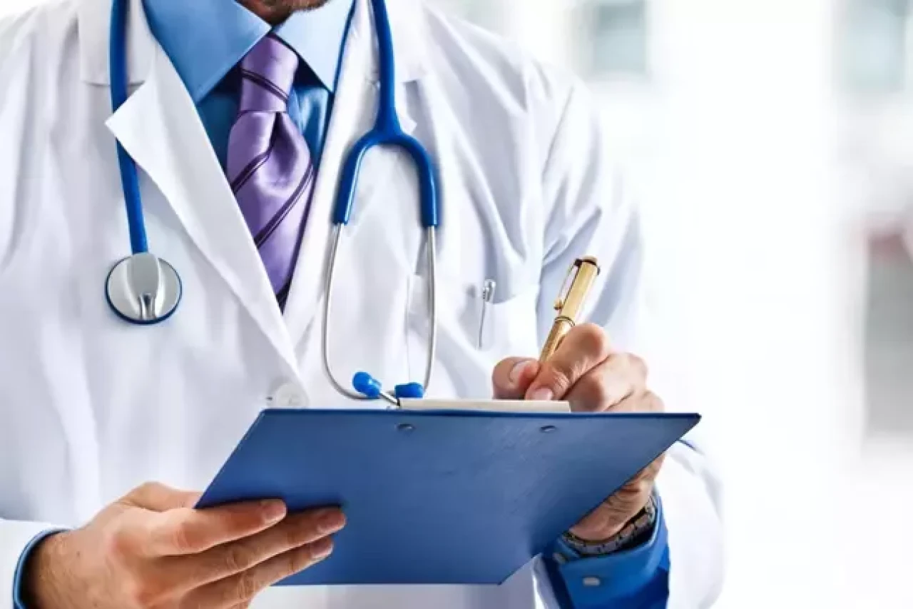 Aile hekimleri yine iş bırakma eylemine başladı!