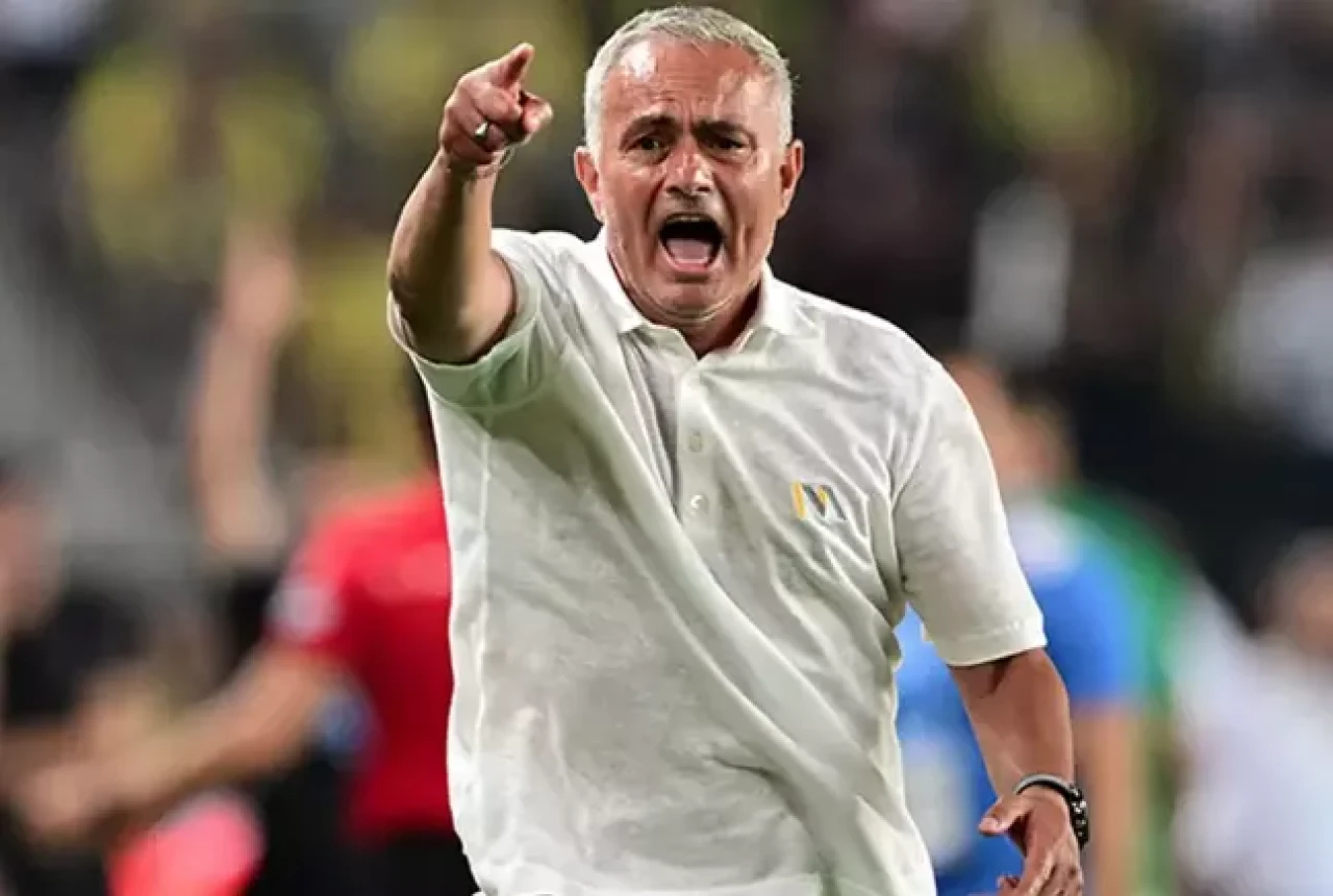 Jose Mourinho Göztepe maçında olmayacak!