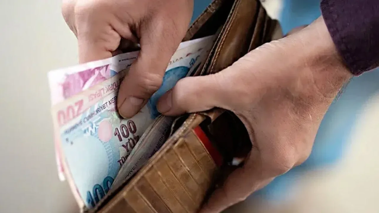 En düşük emekli maaşı ve asgari ücret desteği için yeni kanun teklifi!