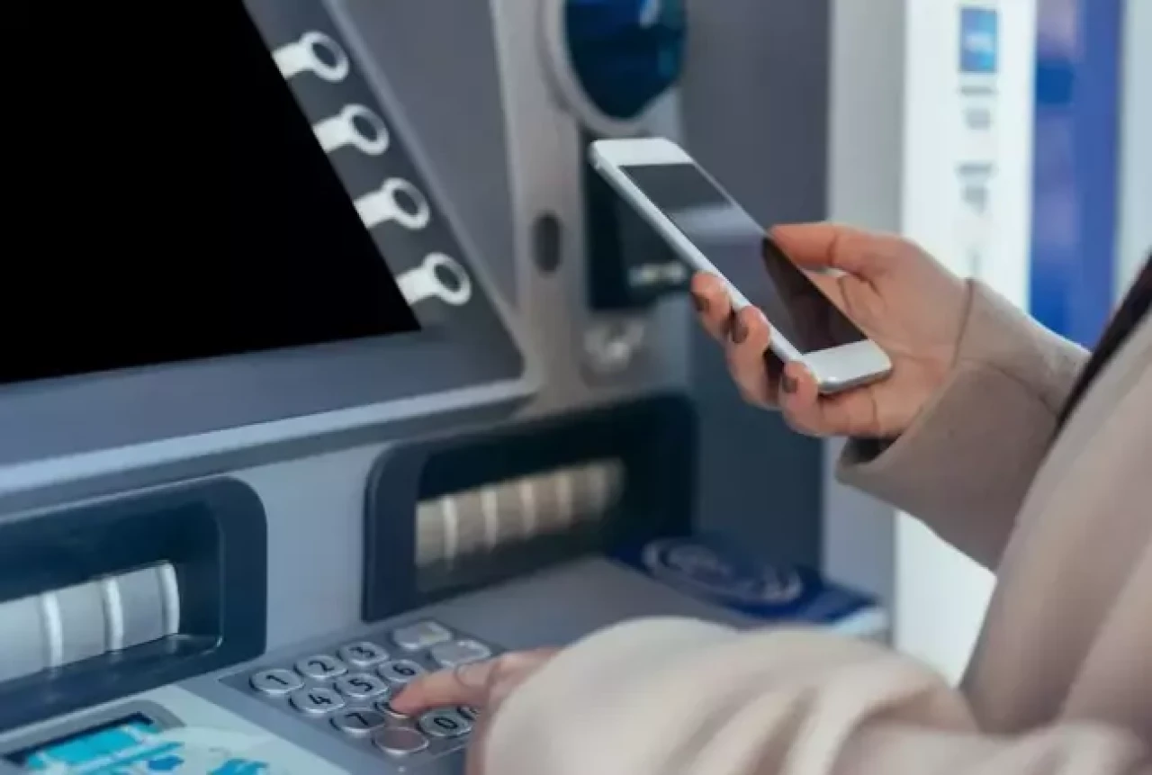 AK Parti'den dijital suçlarla mücadeleye yönelik  adımlar!