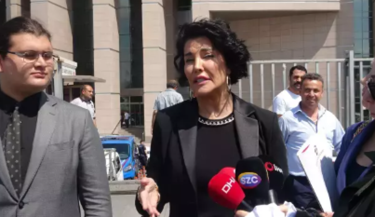 Ünlü eski manken Deniz Akkaya'ya hapis şoku!