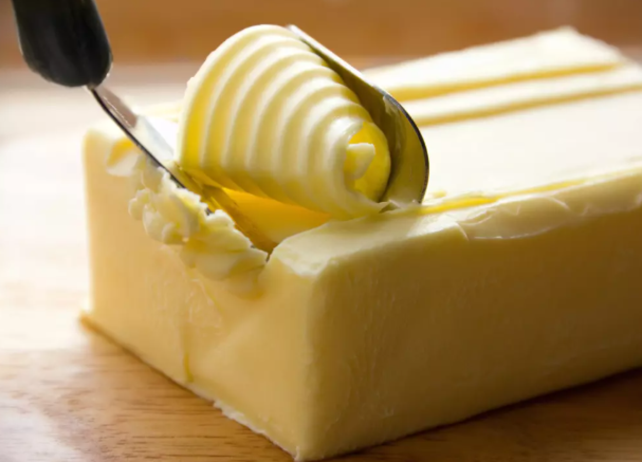 Ünlü tereyağı markası market raflarından toplanıyor