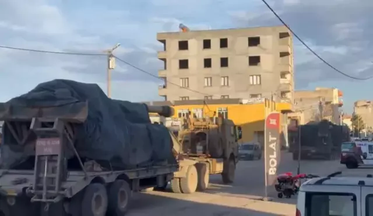 Şanlıurfa sınırında hareketlilik: Zırhlı araç ve mühimmat sevkiyatı