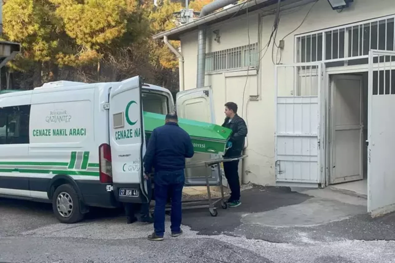 Kardeş cinayeti: Hale El Şıh İsmail yaşamını kaybetti,  1 yaralı