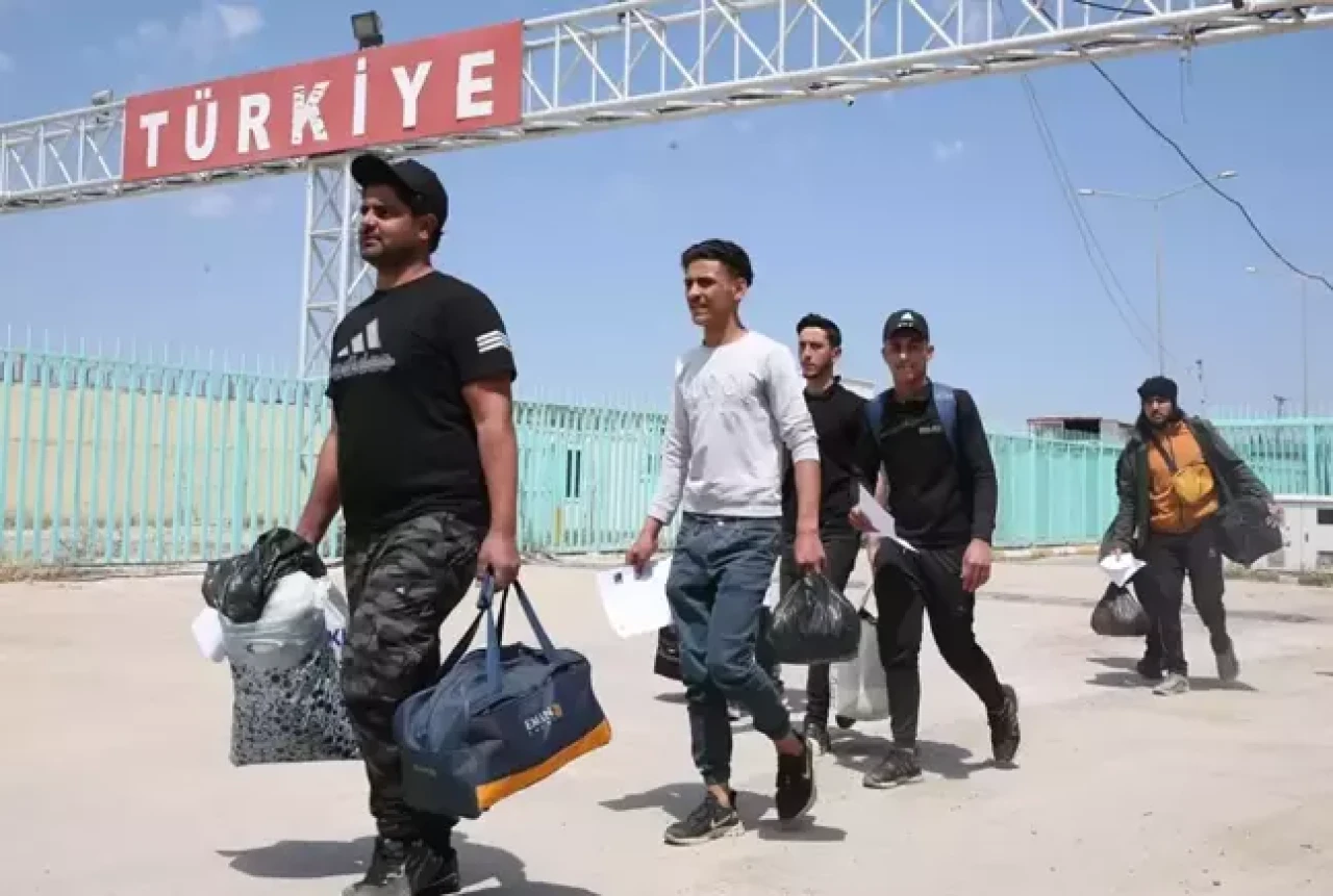 İşte Türkiye'den Suriye'ye dönen mülteci sayısı!