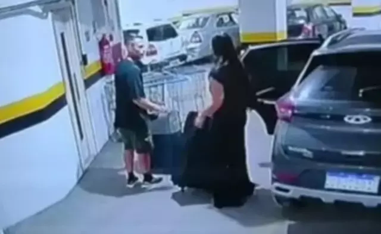 Avukat,  otoparkta kız arkadaşını öldürüp i.ntihar etti