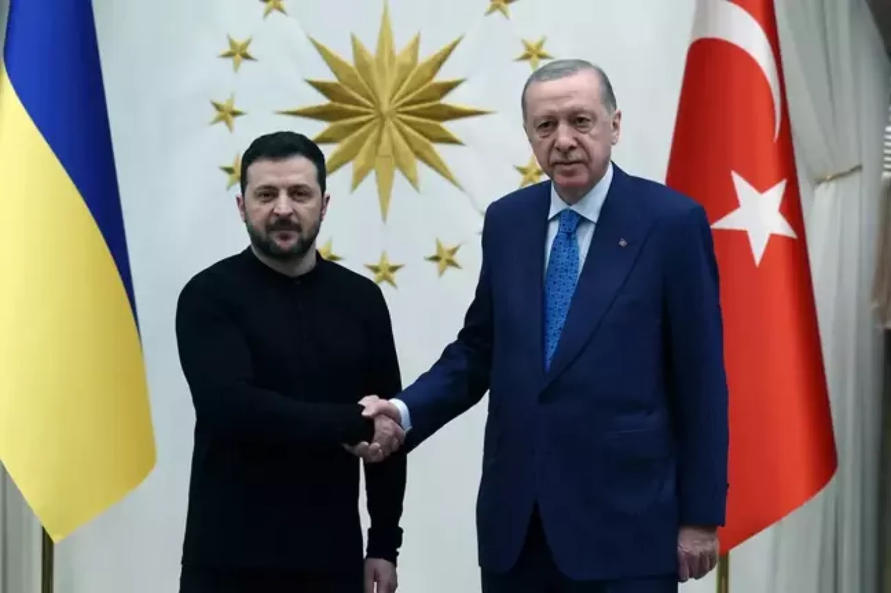 Cumhurbaşkanı Erdoğan: "Ukrayna'nın toprak bütünlüğü ve egemenliği bizim olmazsa olmazımızdır"