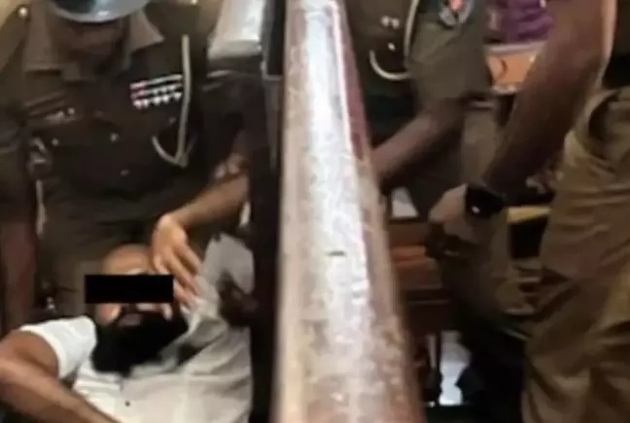 Sri Lanka'da mahkemede kan donduran suikast! Salonunda avukat kılığına giren kişi tarafından öldürüldü