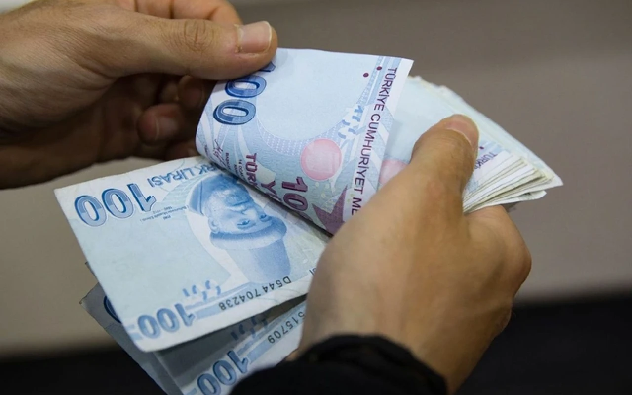 Emekli ne kadar bayram ikramiyesi alacak? İşte konuşulan rakam...