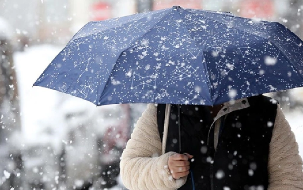 İstanbul'a kar geliyor santimine kadar belli oldu!