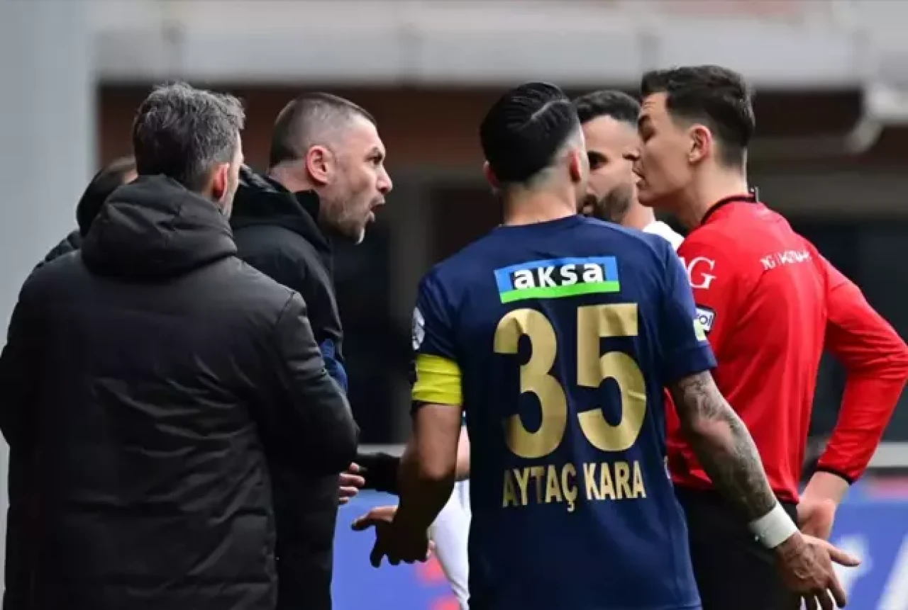 Burak Yılmaz'a Şok kırmızı kart! İşte nedeni