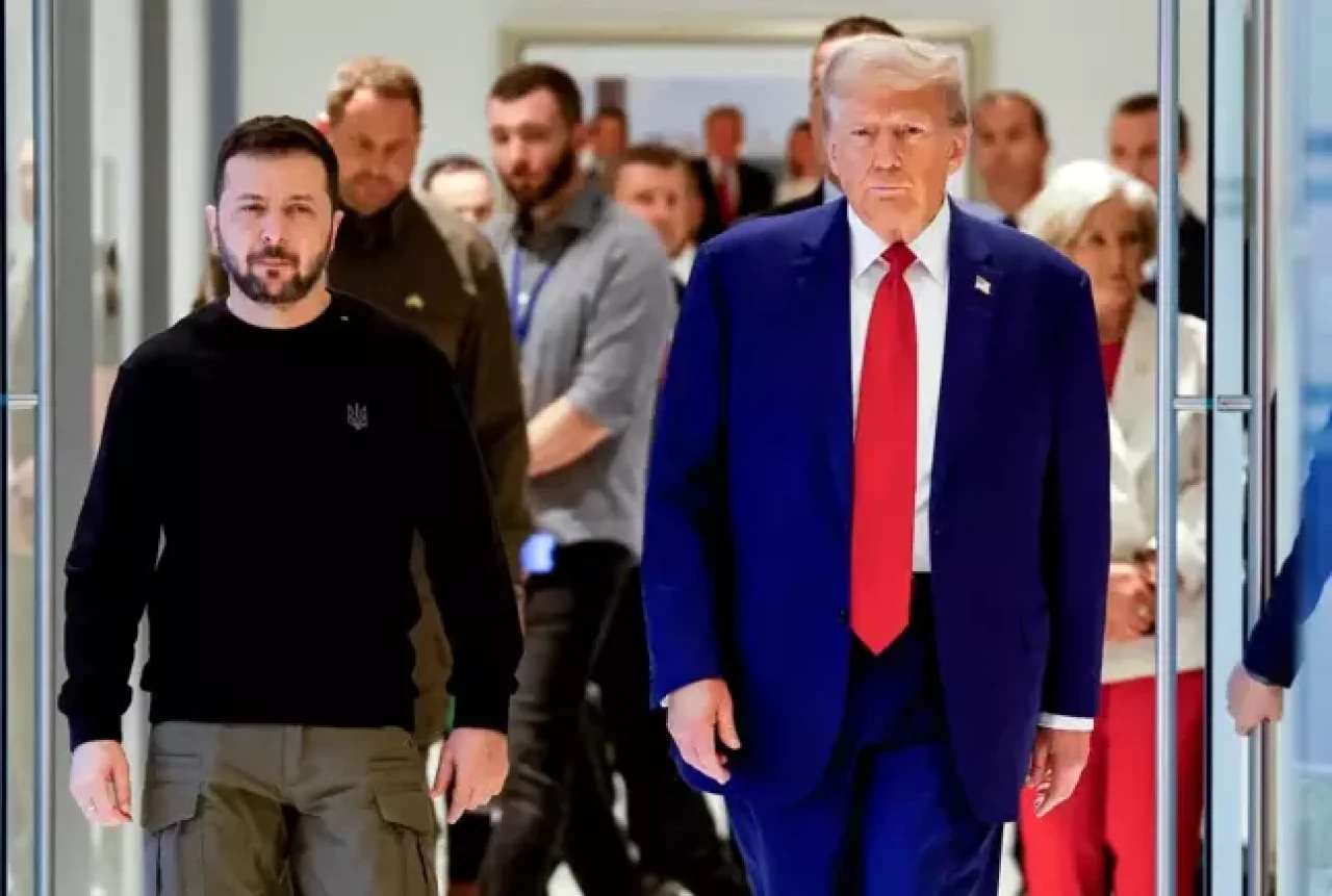 Trump: Zelenskiy anlaşmayı kabul etti,  Beyaz Saray'a geliyor