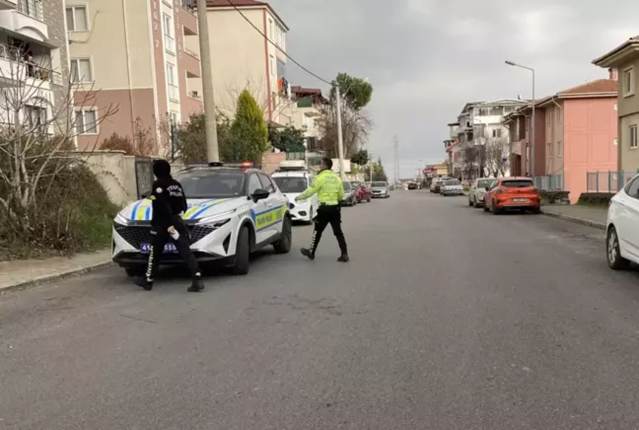 Kocaeli’de dehşet! Eski eşini sokak ortasında defalarca bıçakladı