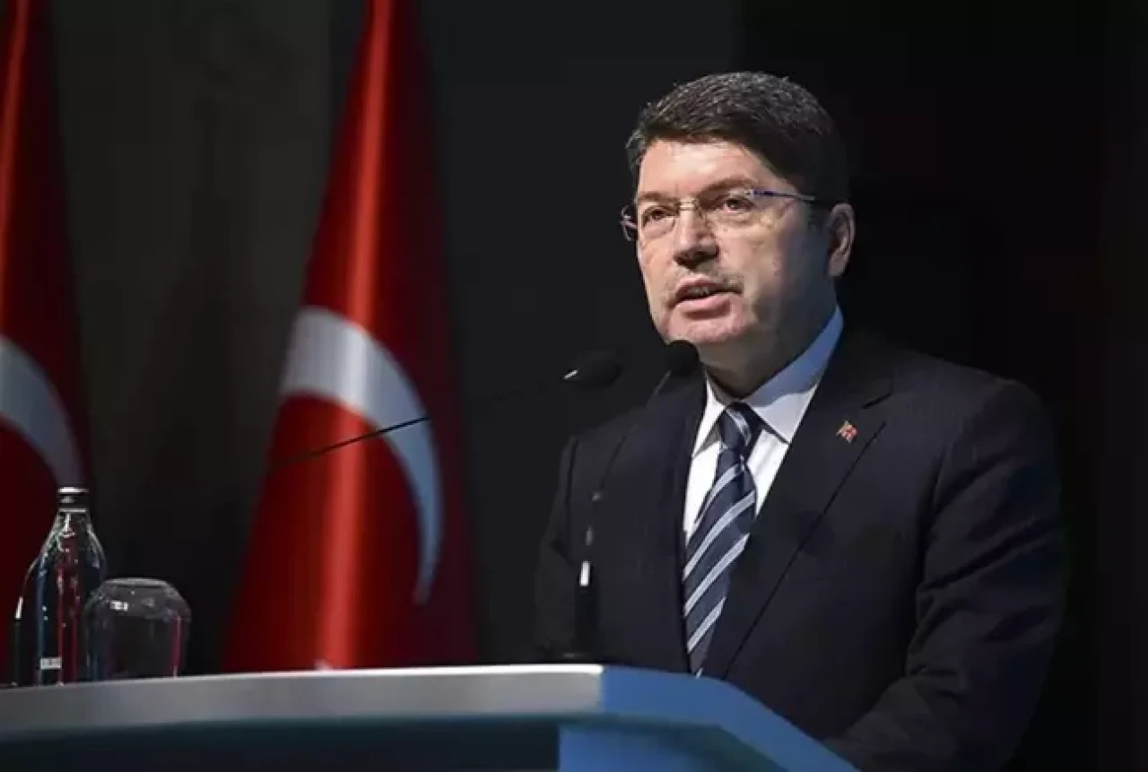 Adalet Bakanı Tunç’tan Öcalan'ın silah bırakma çağrısına yanıt: “Devlet gereğini yapar”