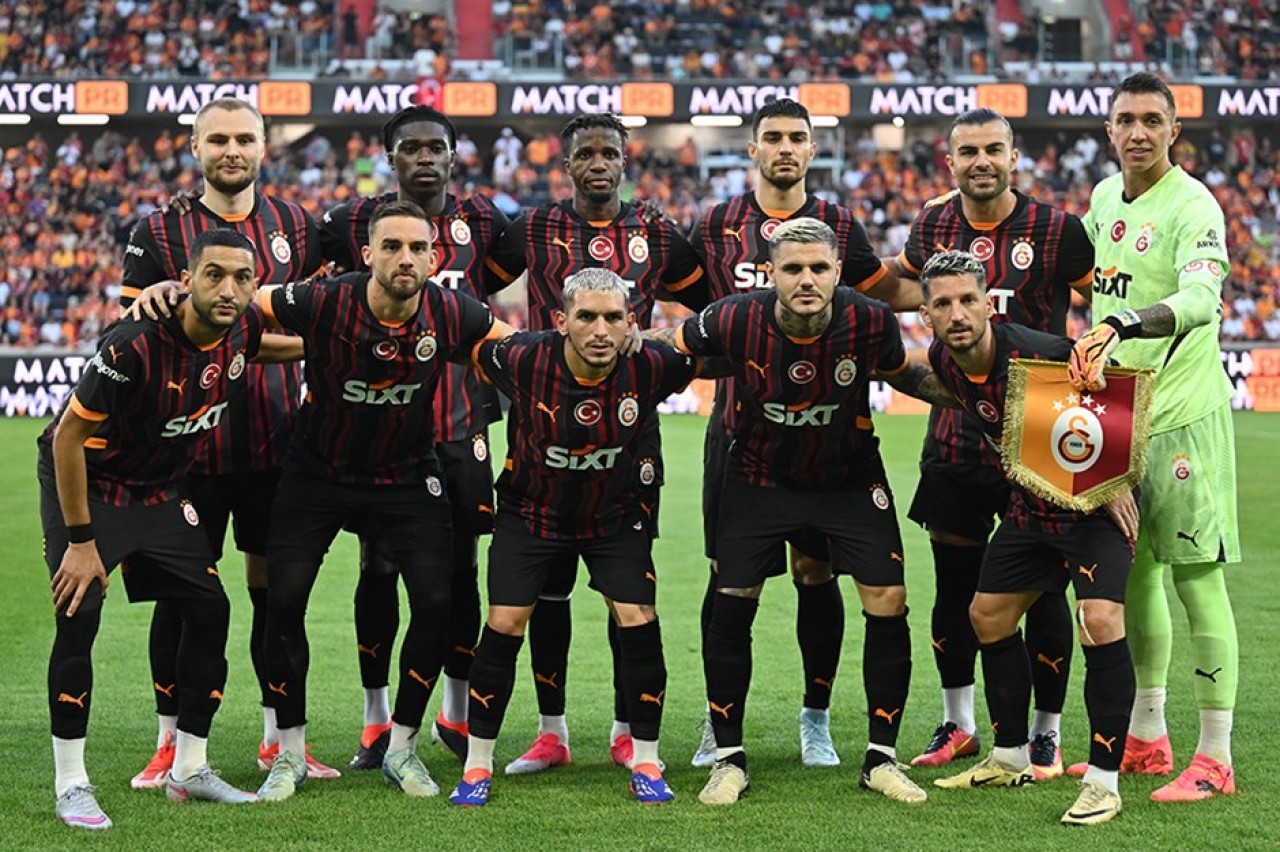 Galatasaray taraftarının gönlünde taht kuran futbolcu geri geliyor