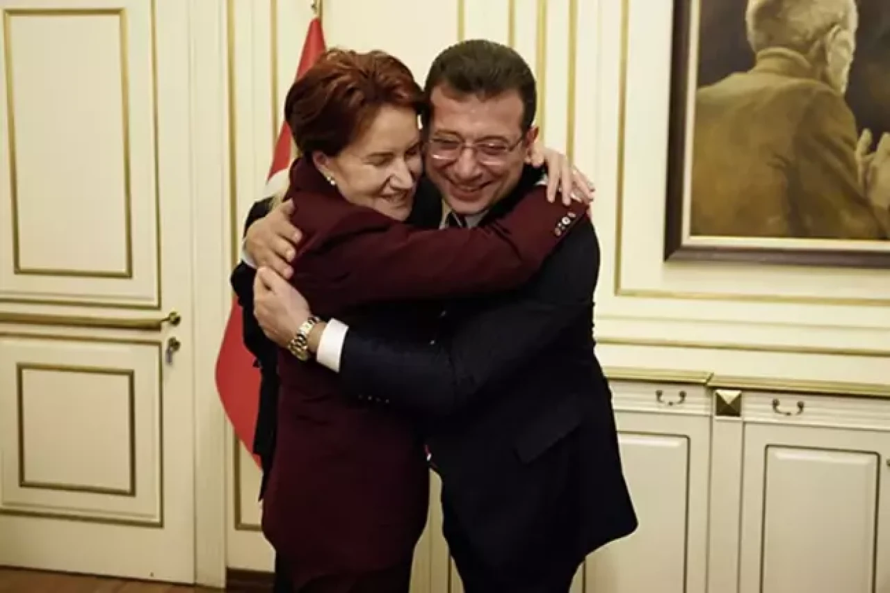 "Oğlum" dediği İmamoğlu için sessizliğini koruyan Akşener,  bakin nerede ortaya çıktı