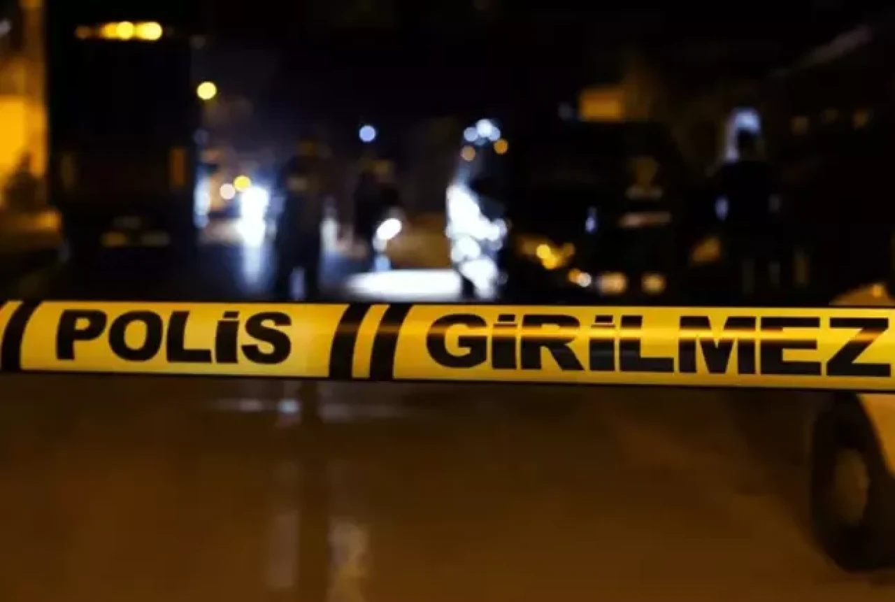 Hamile kadın çamaşır asarken 3'üncü kattan düşüp hayatını kaybetti