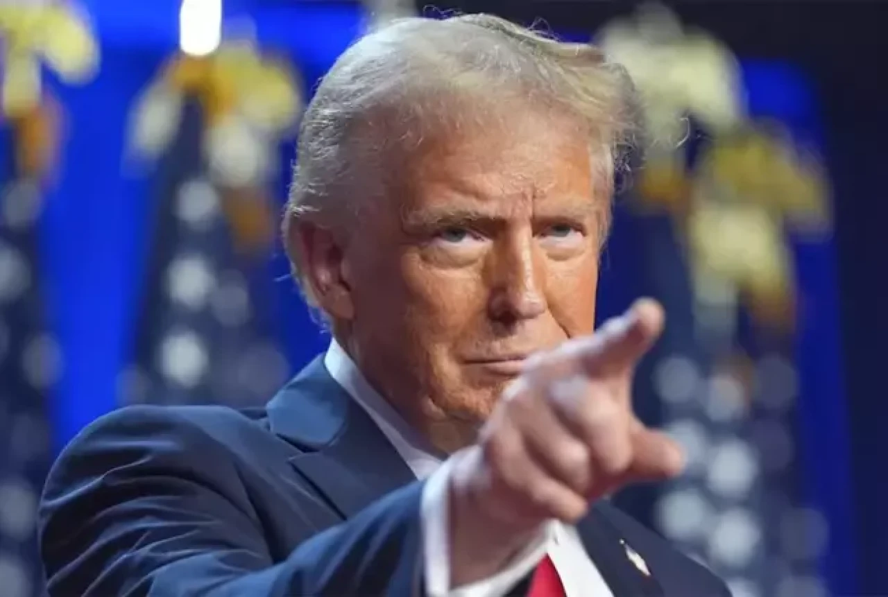 Trump’tan Rusya’ya mesaj: “Büyük ölçekli yaptırımları düşünüyorum”