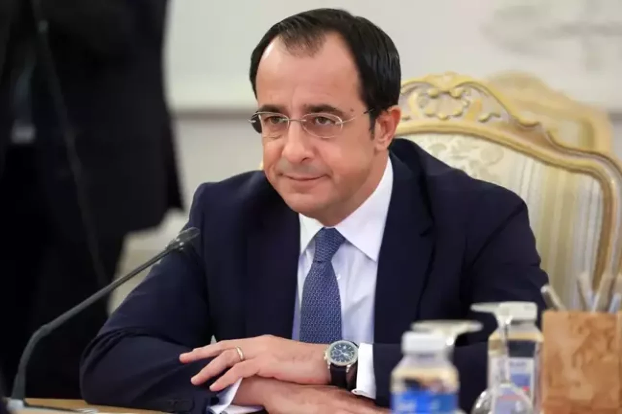 Rum Yönetimi lideri Hristodulidis: Türk hükümetiyle diyalog kademeli olarak başlamalı