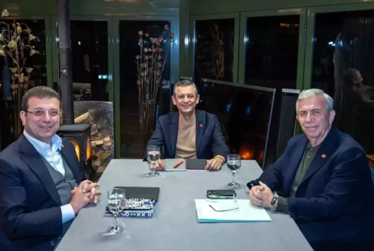 Özgür Özel,  son açıklamasıyla Mansur Yavaş'ın önünü resmen kapattı