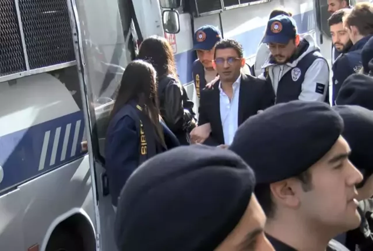 Pozitifbank ve Flash Haber TV'nin sahibi Erkan Kork tutuklandı!