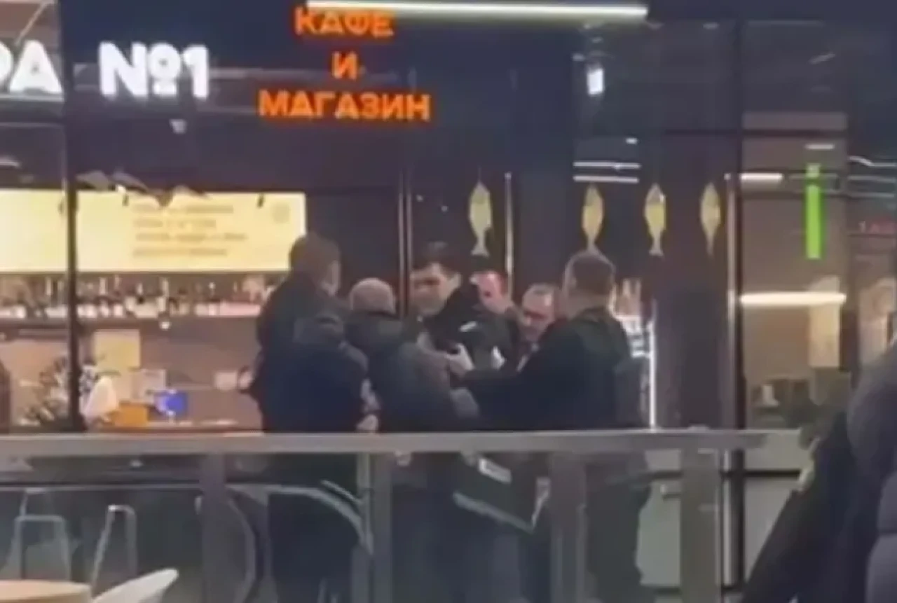 Moskova’da AVM’de silahlı saldırı: Yaralılar var!