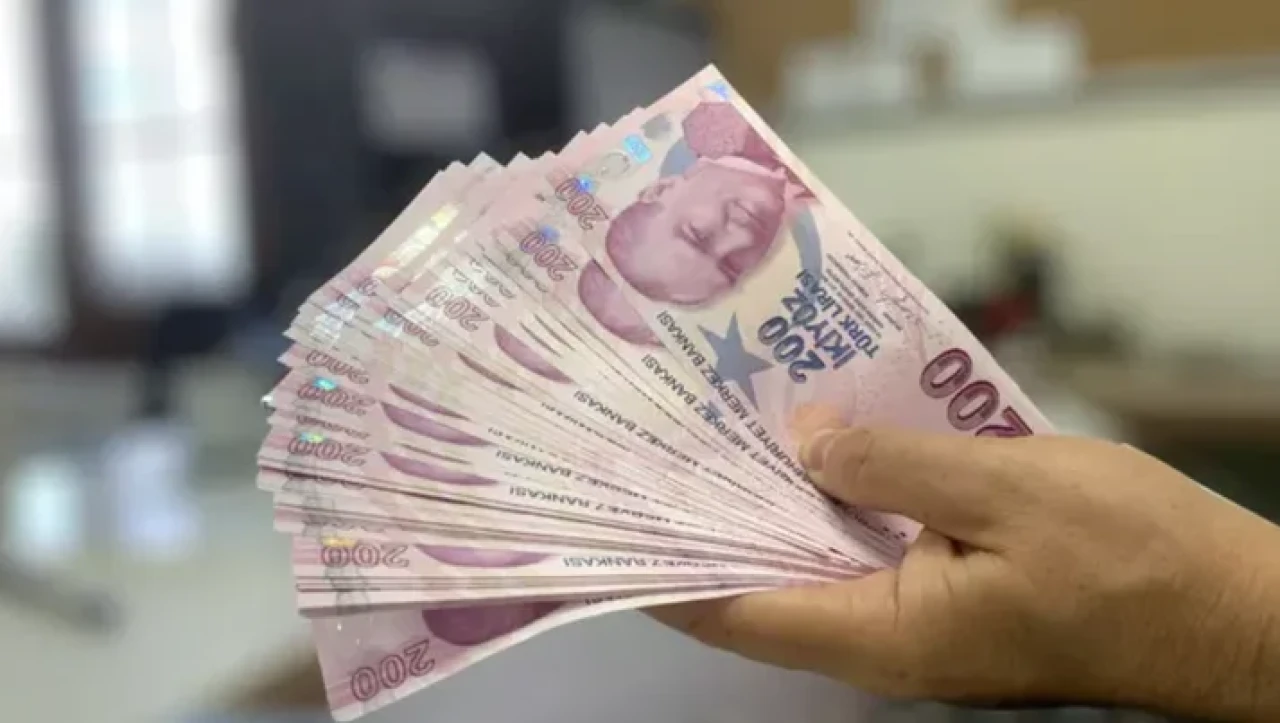 Memur ve emekli için enflasyon zammı ne olacak?