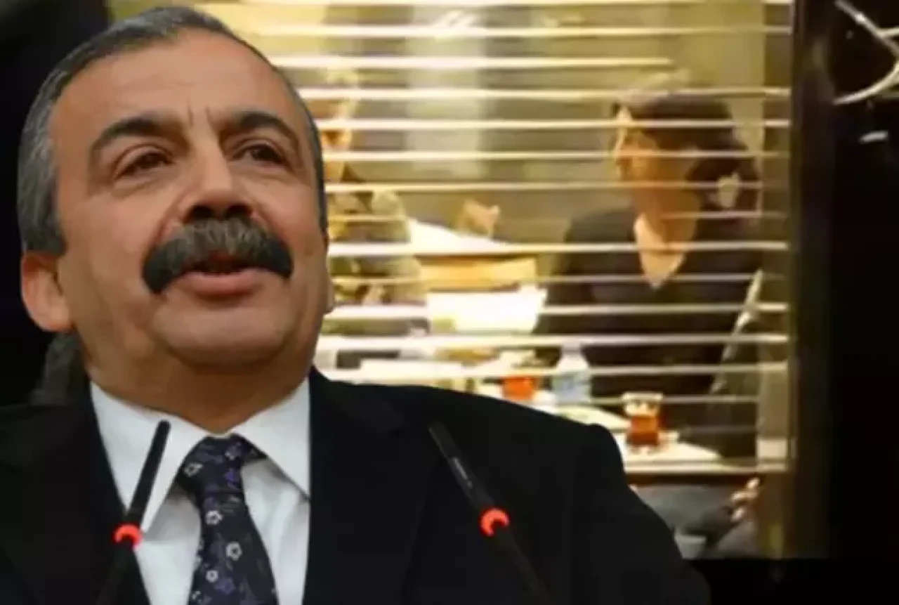 Sırrı Süreyya Önder’in kaldırıldığı hastaneye giden ilk isim o oldu!