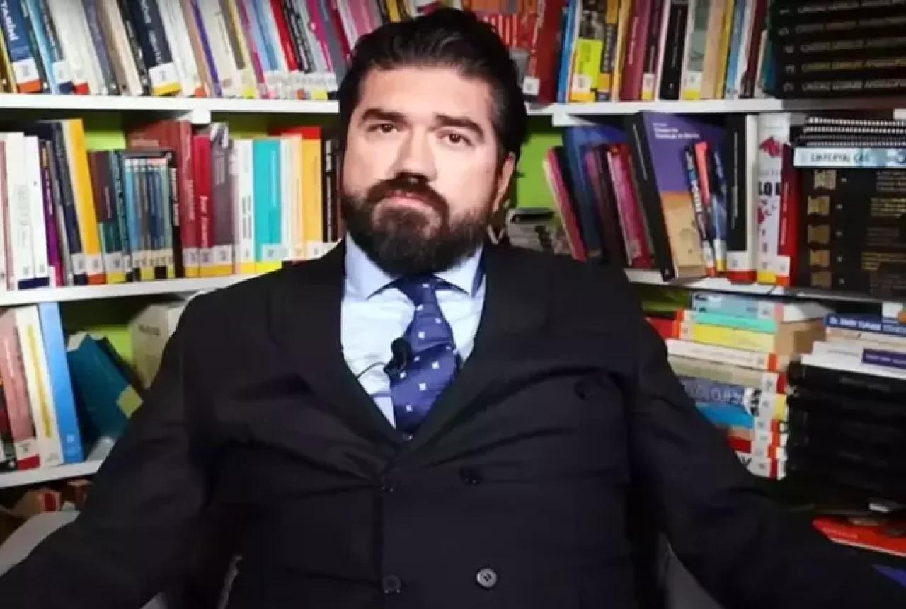 Rasim Ozan Kütahyalı gözaltına alındı