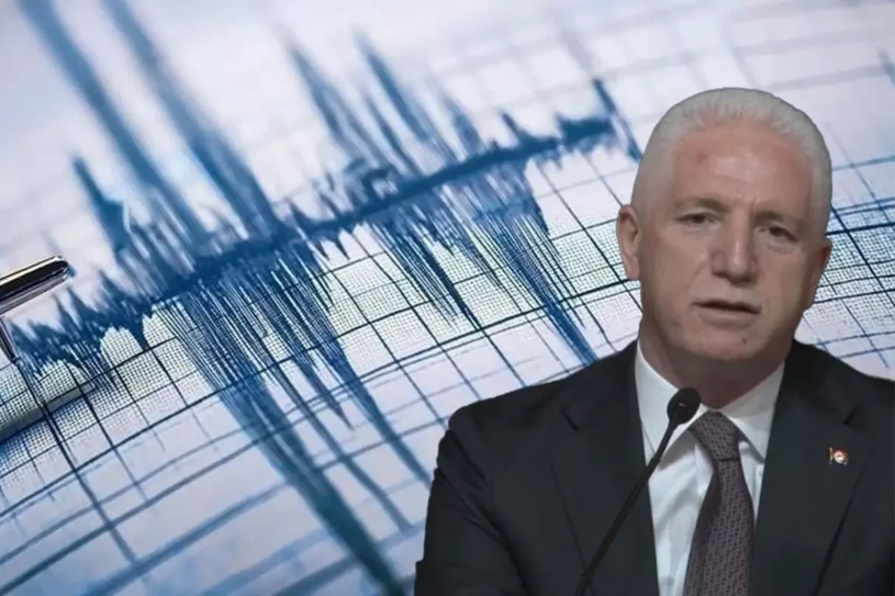 İstanbul Valisi Gül: 17 kişi panikle yaralandı, yıkım yok