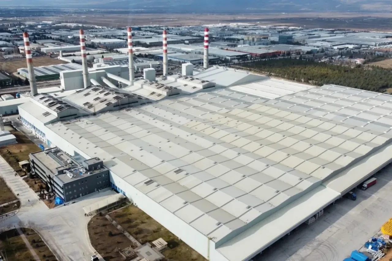 Rekabet Kurulu'ndan iki büyük şirkete dev ceza