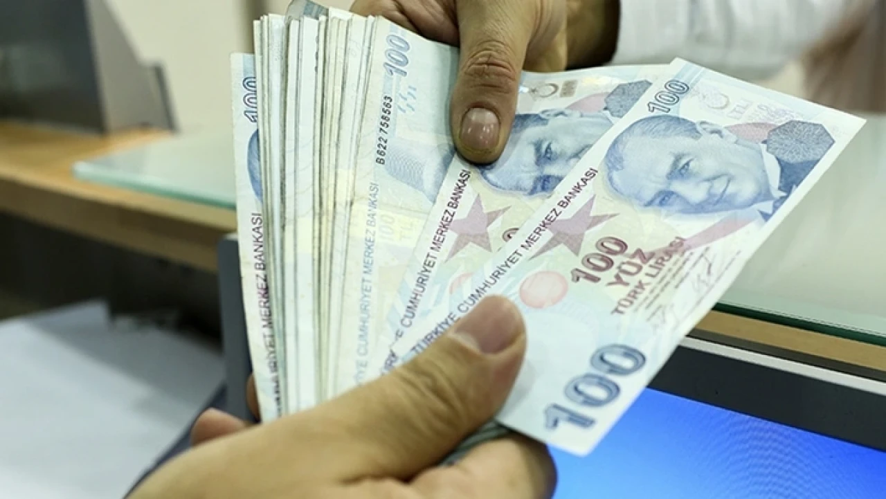 Bakan duyurdu! Hesaplara yatırılmaya başlandı, ekim yaşlı ve engelli maaşları..