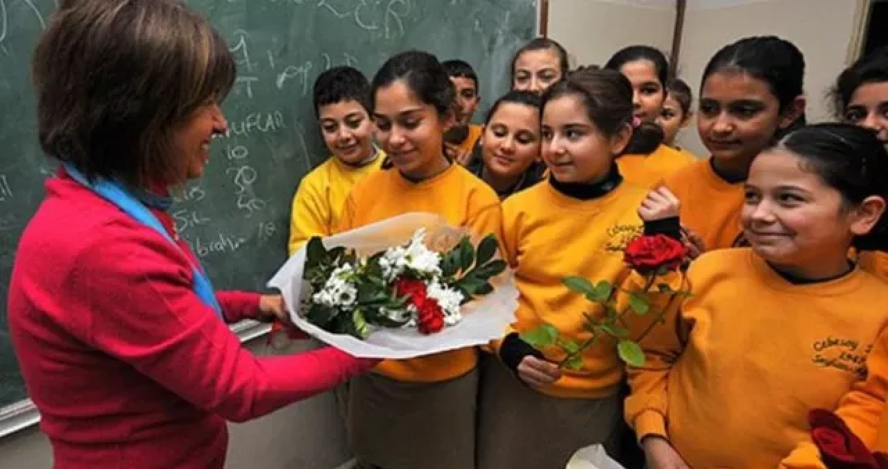 Öğretmenler Günü ne zaman? Hangi güne denk geliyor?