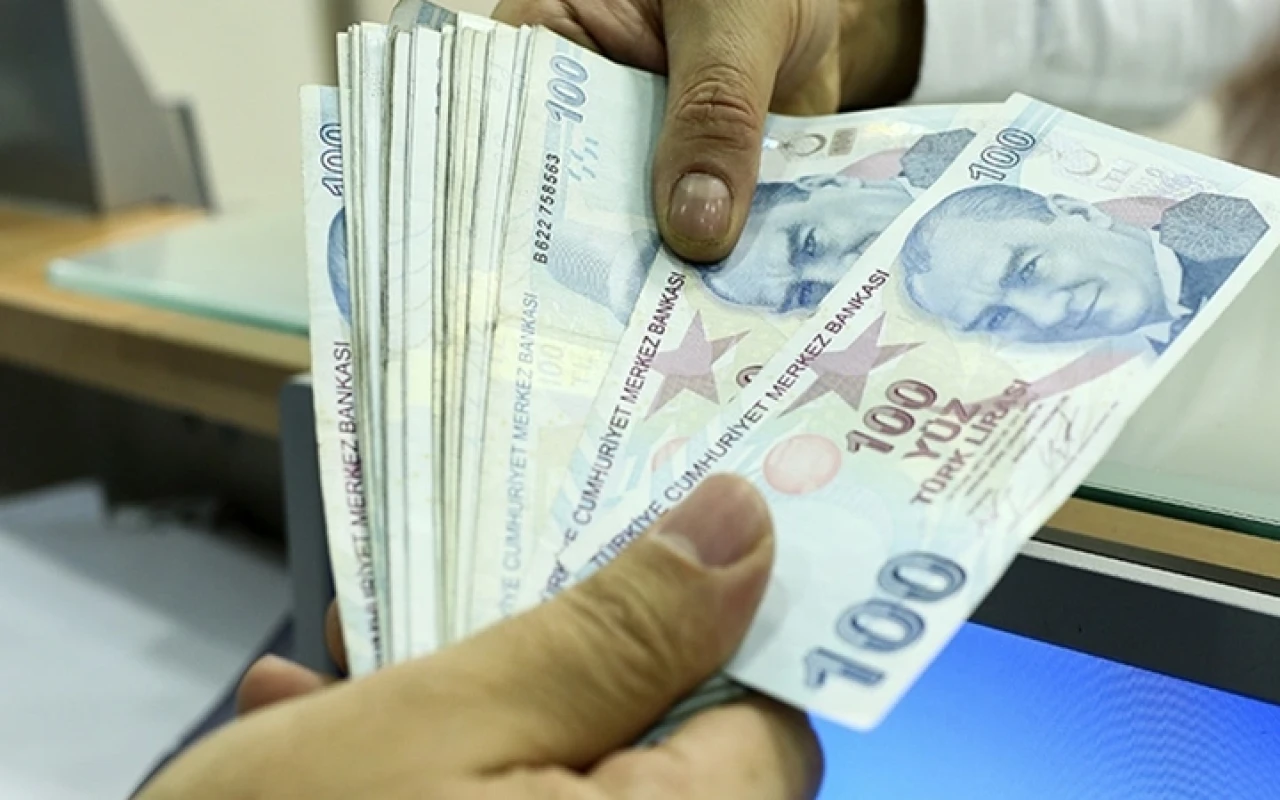 Vatandaşın beklediği haber: Maaşlar ve ödenekler açıklandı!