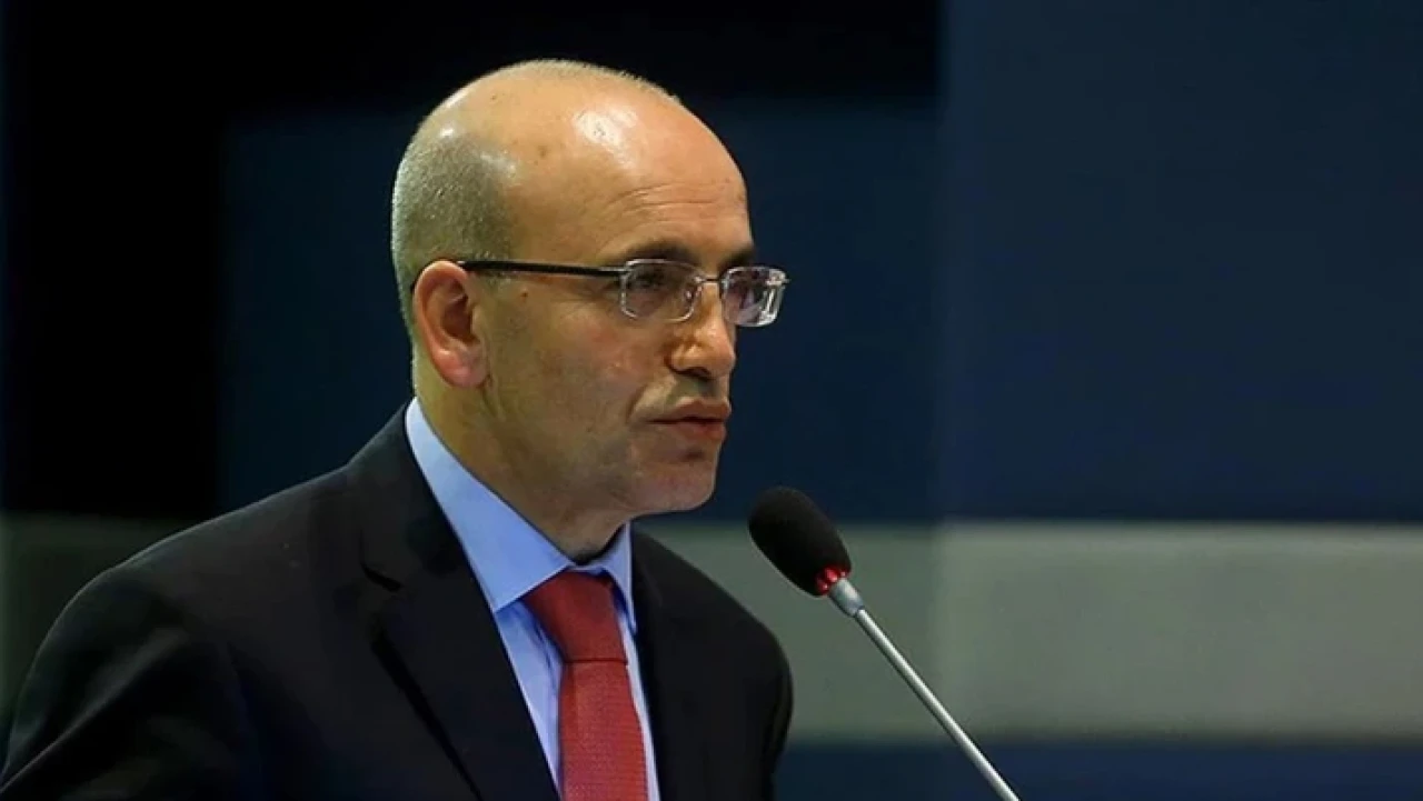 Hazine ve Maliye Bakanı Mehmet Şimşek iç borç açıklaması yaptı