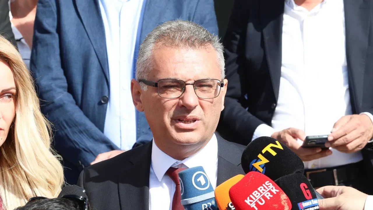 Tufan Erhürman kimdir, nereli ve neyi savunuyor? KKTC'nin yeni cumhurbaşkanı