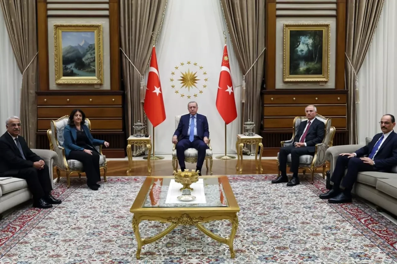 Cumhurbaşkanı Erdoğan'la görüşen DEM Parti heyetinden ilk açıklama