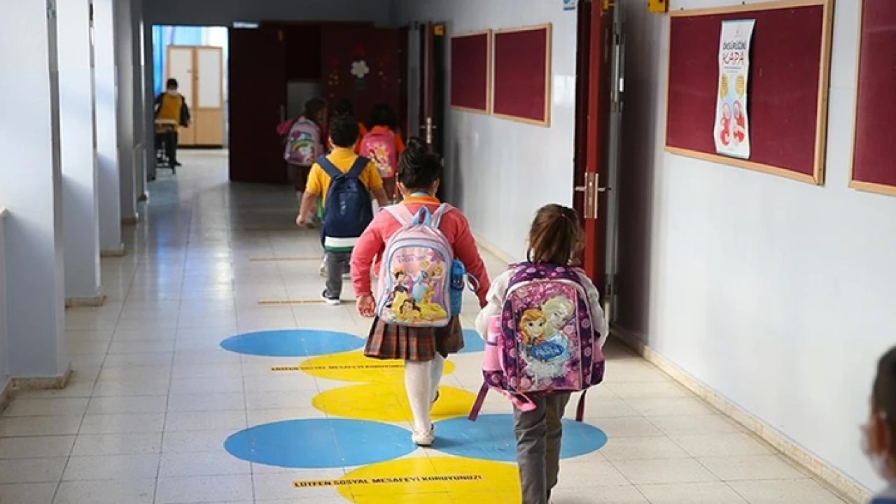 5 ilçede okullara 1 gün ara verildi