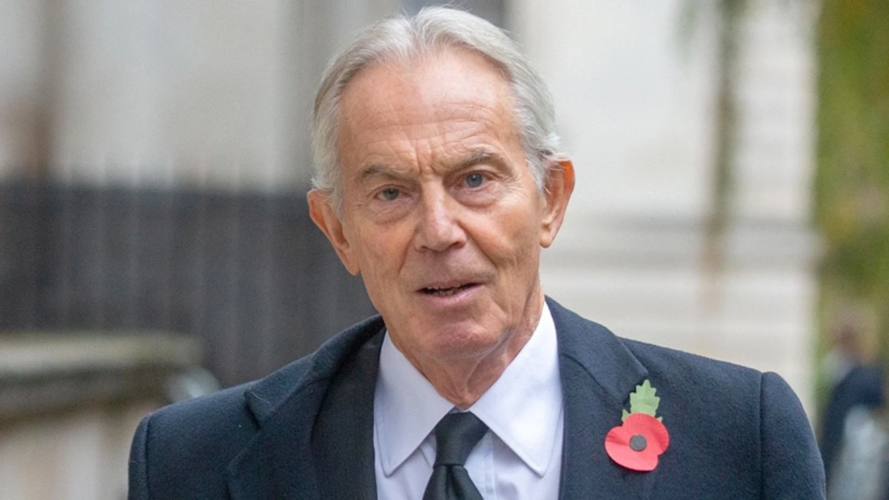 Tony Blair’ın çocuk istismarcısı Jeffrey Epstein ile görüştüğü ortaya çıktı