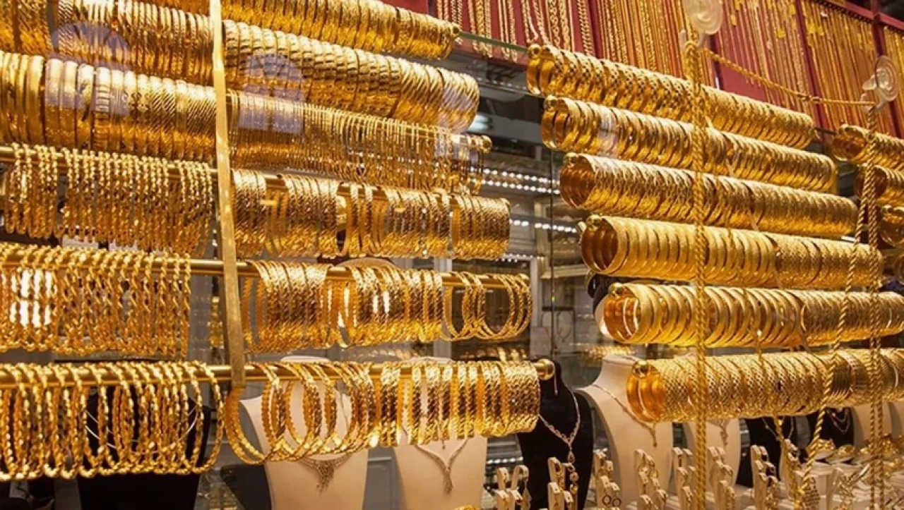 Dev bankanın altın tahmini yürekleri ağza getirdi. Depara kalkacağı tarih belli oldu