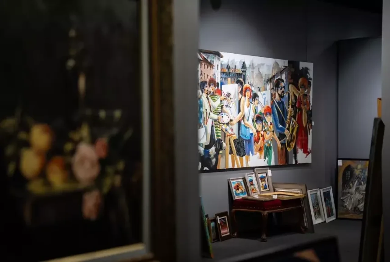 Başkentte müzayede heyecanı! Yerli ve yabancı eserler sanatseverlerle buluştu