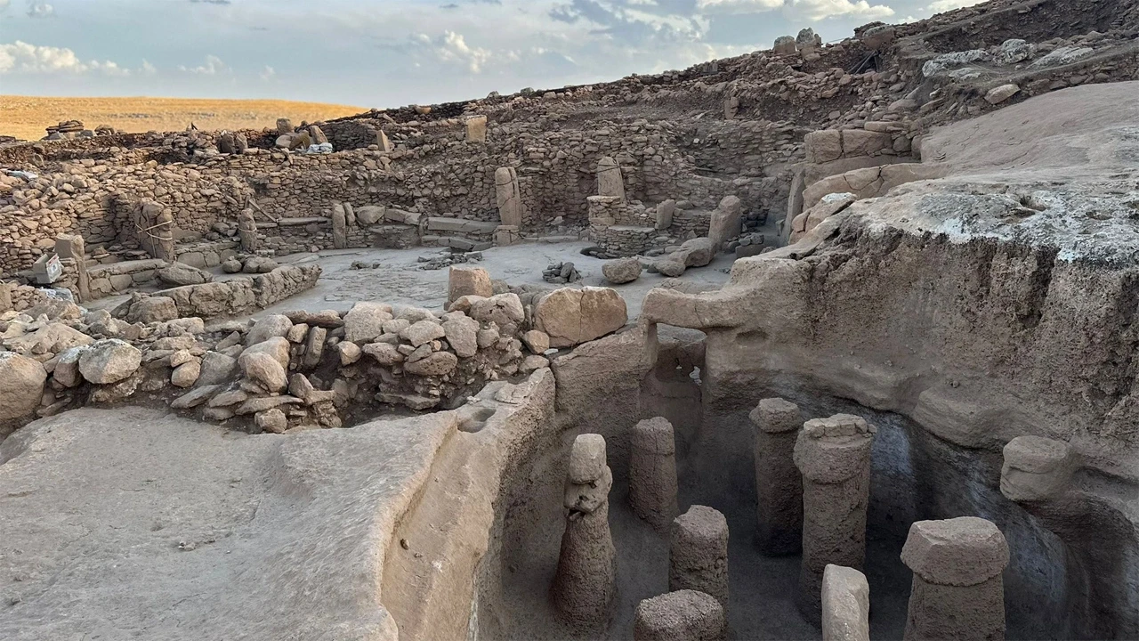 Karahantepe’deki “T yüzlü” heykel arkeoloji dünyasını heyecanlandırdı