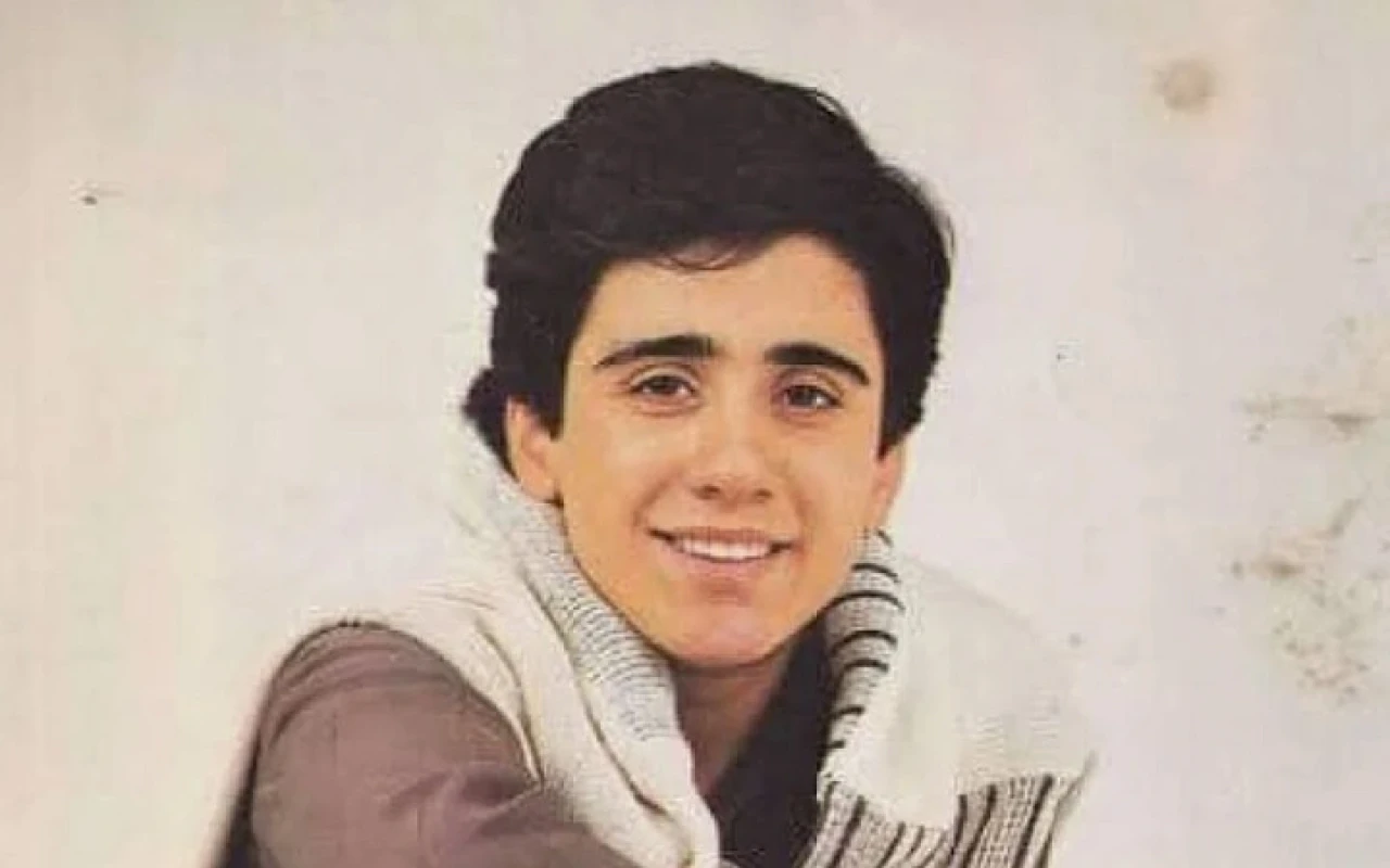 Uzun süredir gözlerden uzak olan 'Küçük Emrah' ortaya çıktı! Son hali şaşırttı