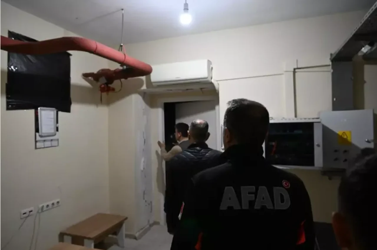 Balıkesir'deki depremin Manisa'ya yansıyan bilançosu: 83 yapı zarar gördü