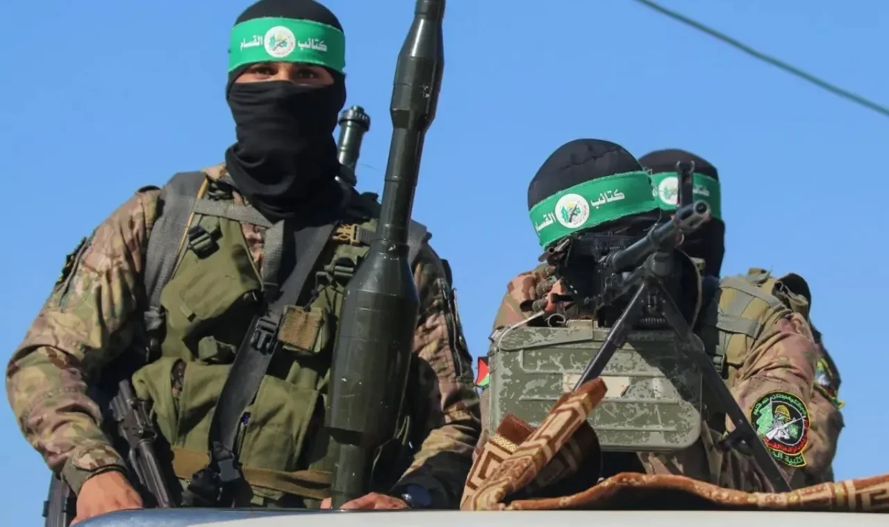 Ateşkesi ihlal eden İsrail'e Hamas'tan hamle: Esir cesedi teslimatı askıya alındı